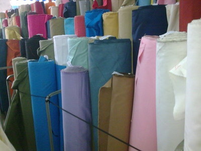 探索東莞高端裝幀布市場 紙底白洋布與多元布類的專業選擇